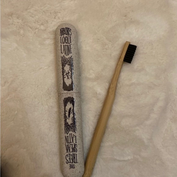 Owl Crate November Book Box - Picture 9 of 11